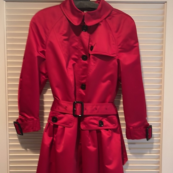 Vintage red satin Burberry jacket size US 10 - Picture 8 of 17